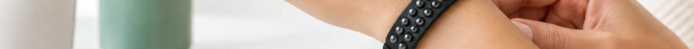 Adjustable Acupressure Bracelet Review for Daily Use